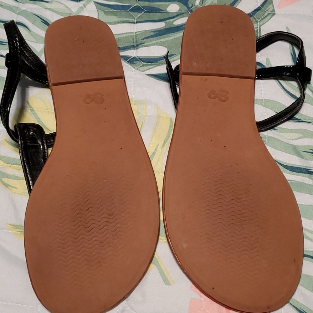 Sandals - Picture 3 of 13